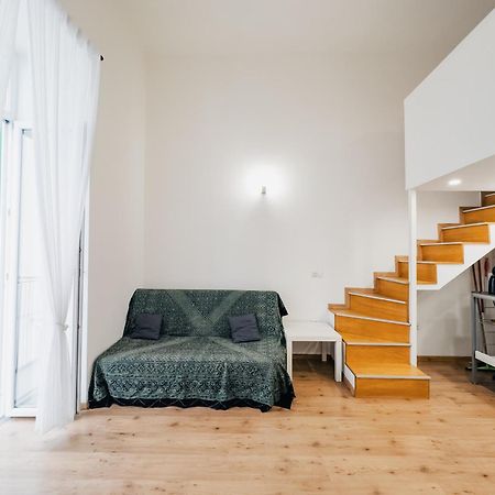 Ale & Tizy House Bed & Breakfast Napoli Ngoại thất bức ảnh