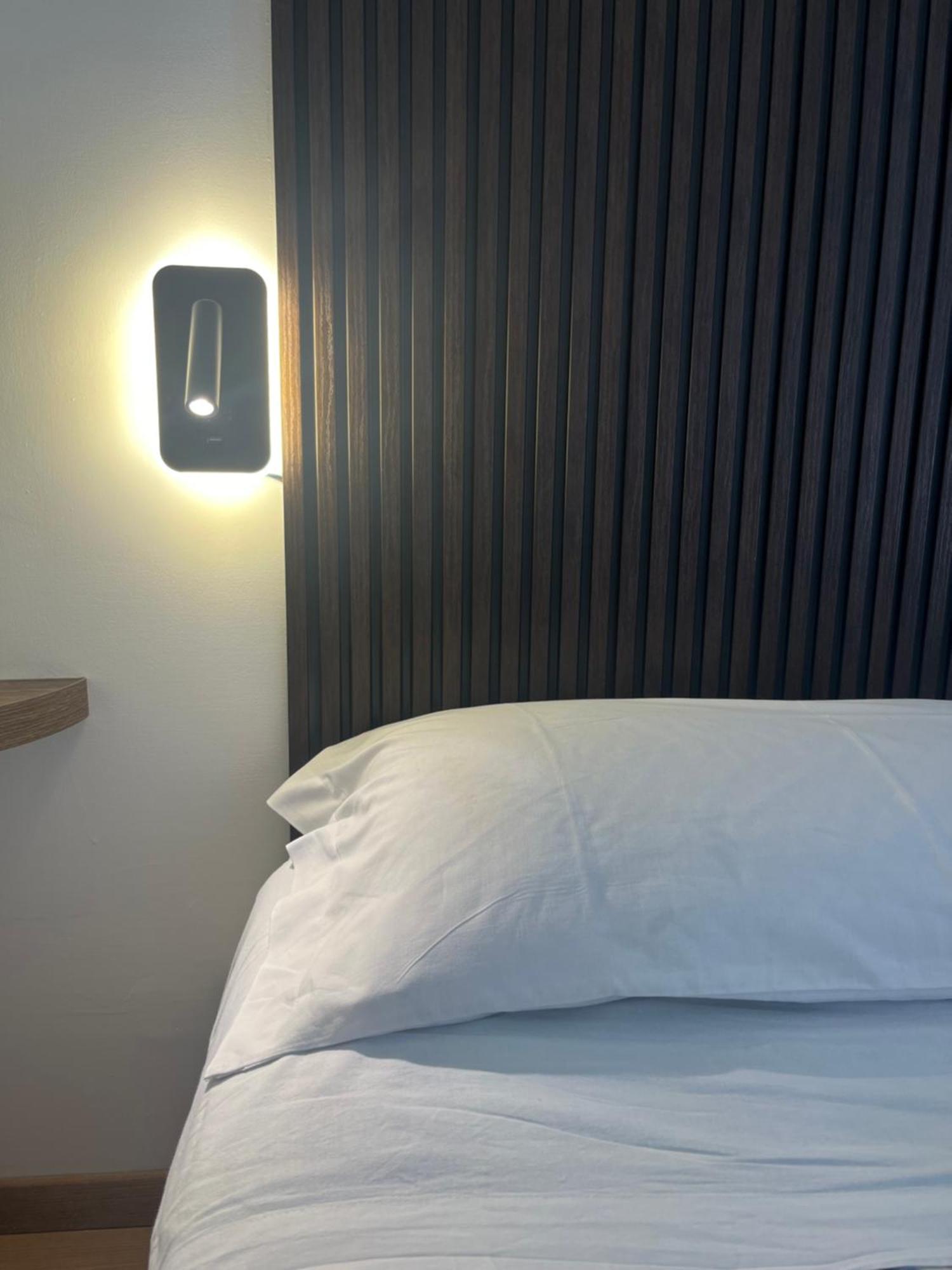 Ale & Tizy House Bed & Breakfast Napoli Ngoại thất bức ảnh