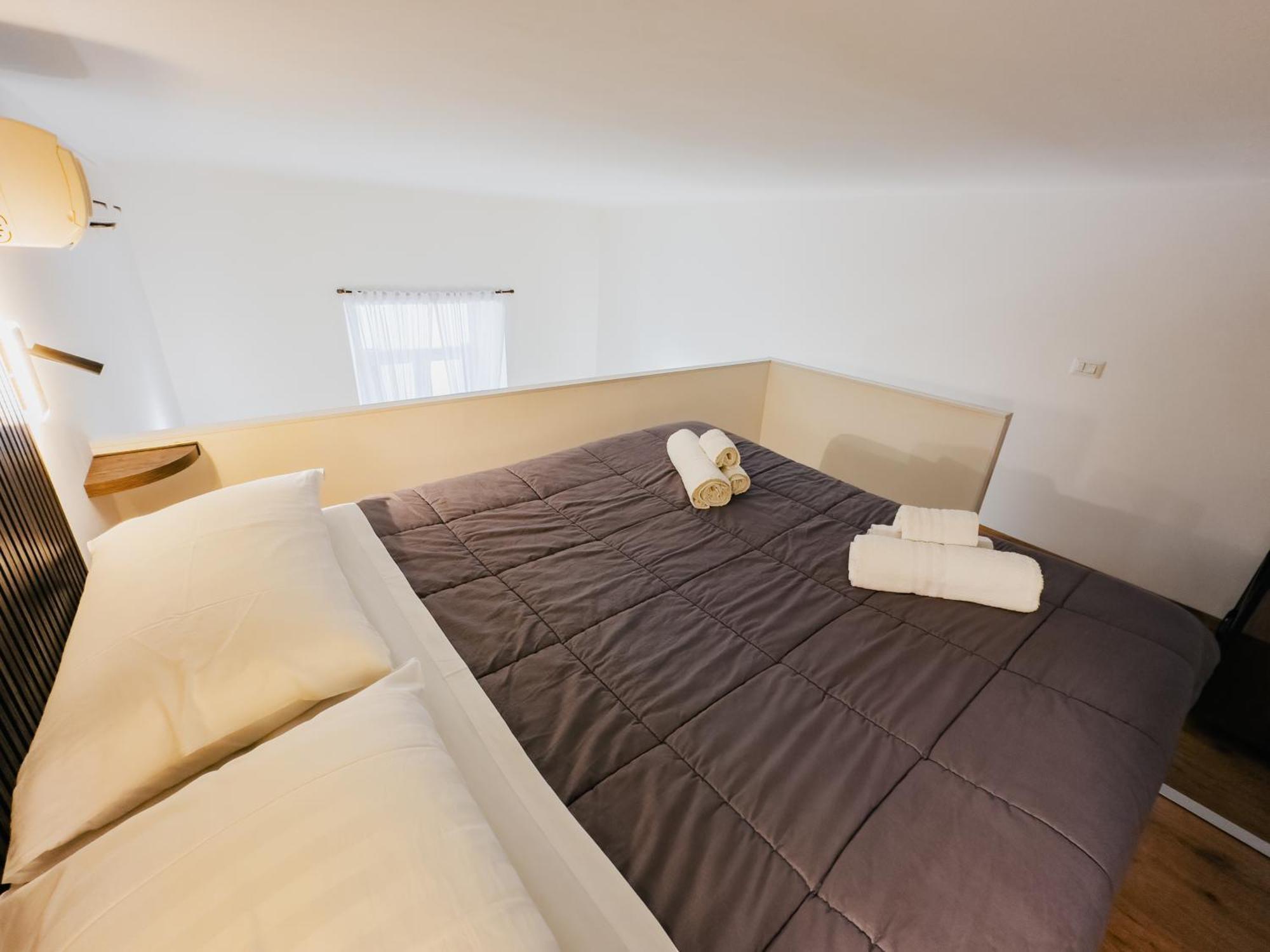 Ale & Tizy House Bed & Breakfast Napoli Ngoại thất bức ảnh