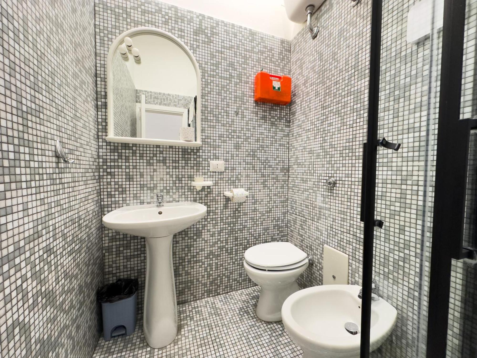 Ale & Tizy House Bed & Breakfast Napoli Ngoại thất bức ảnh