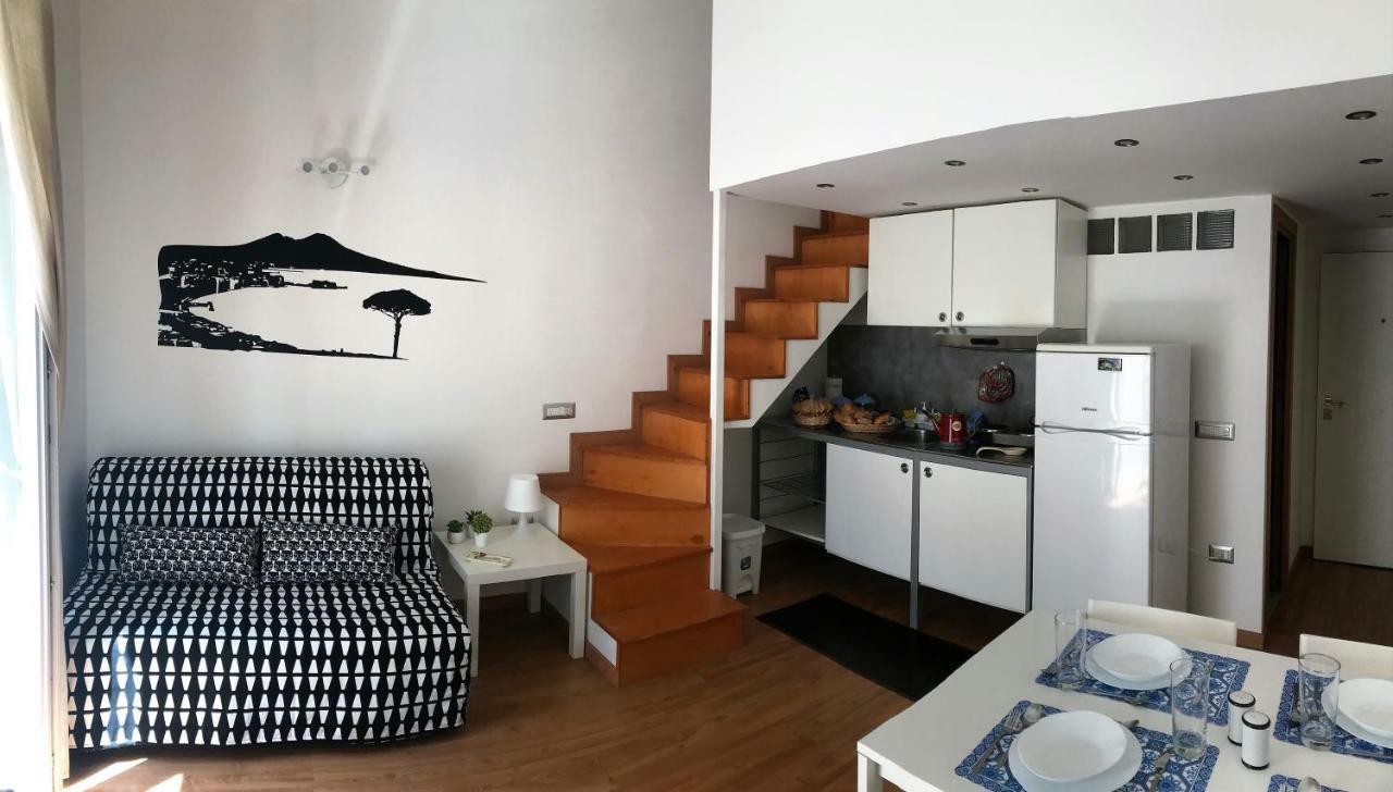 Ale & Tizy House Bed & Breakfast Napoli Ngoại thất bức ảnh