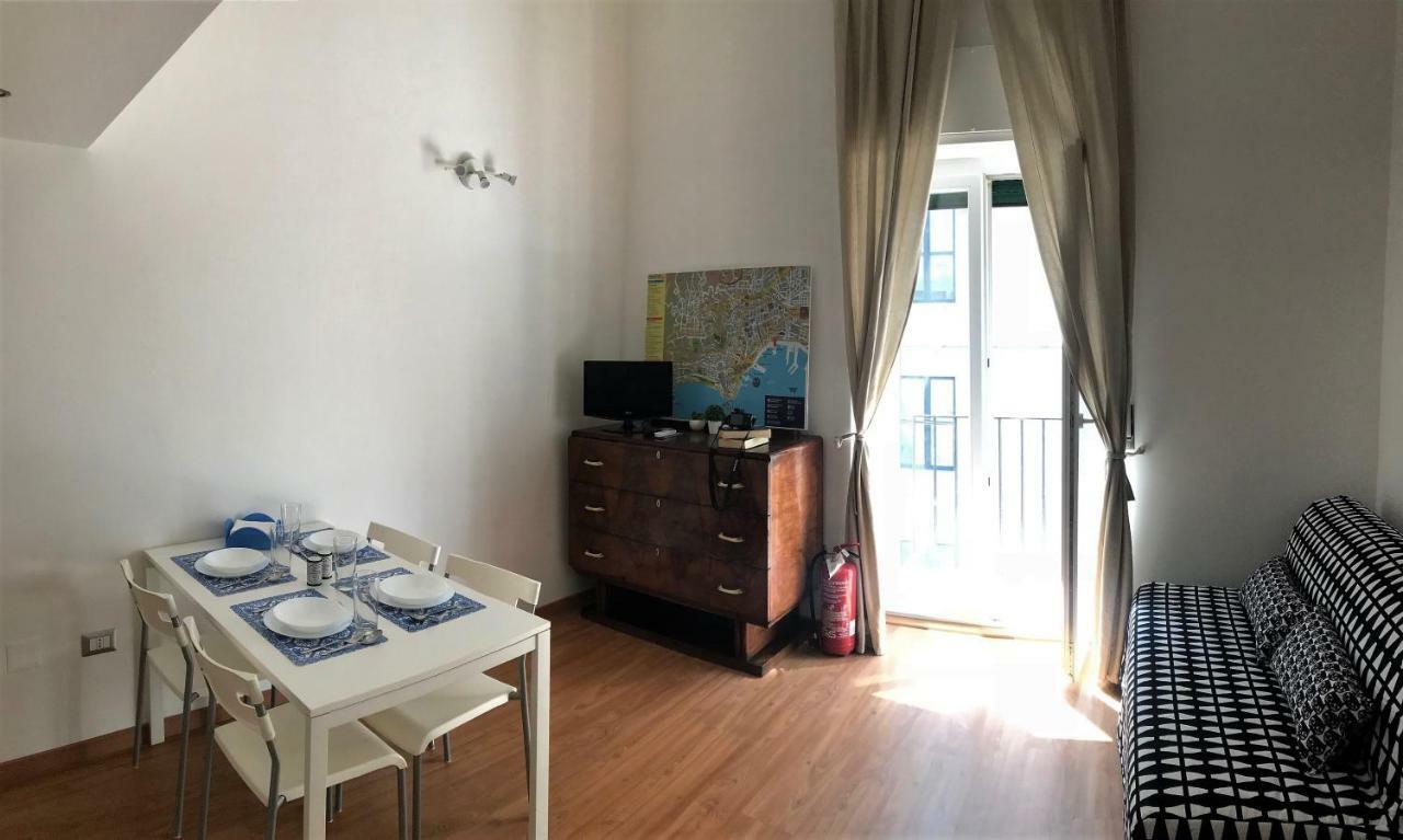 Ale & Tizy House Bed & Breakfast Napoli Ngoại thất bức ảnh